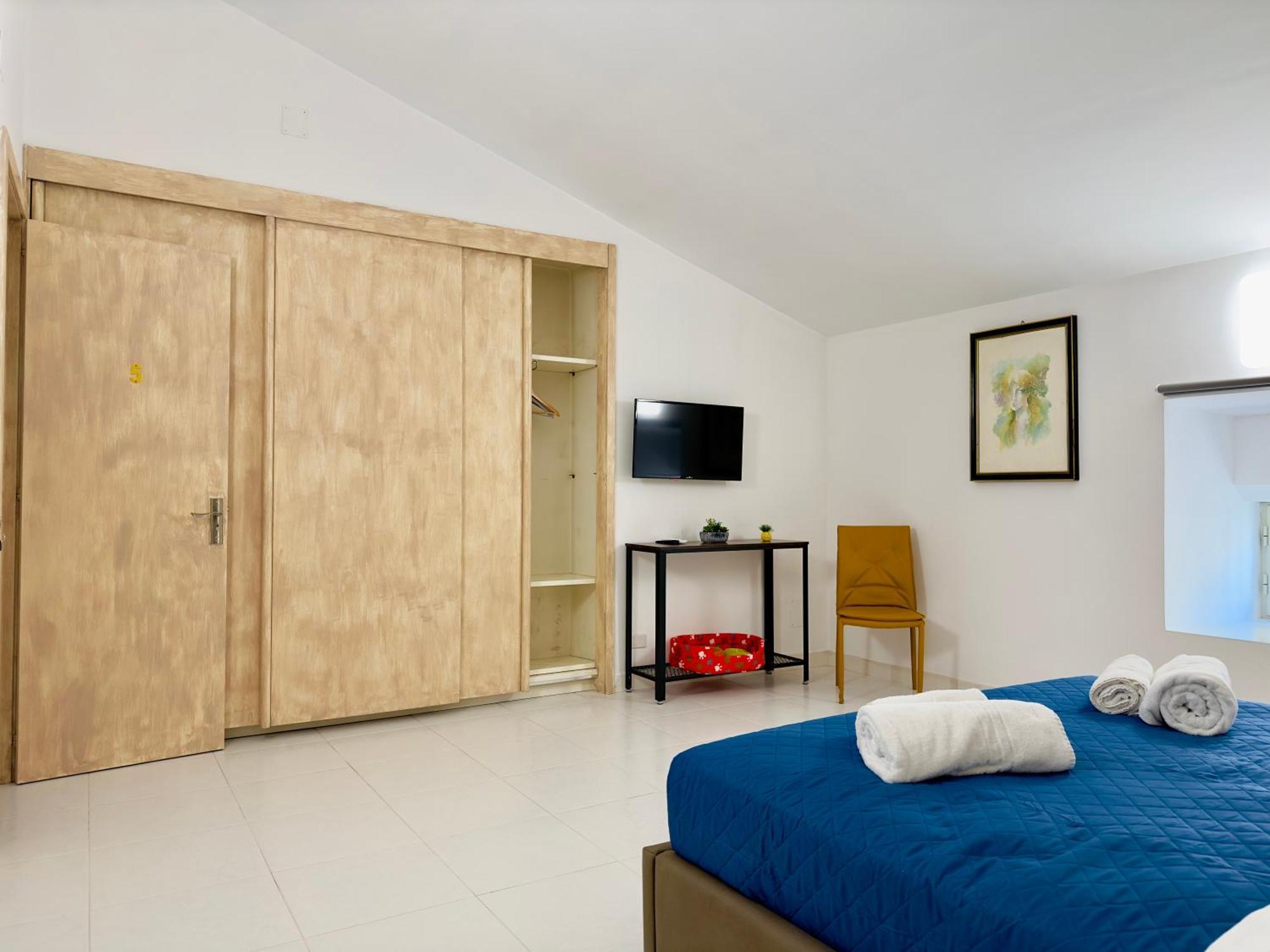 Unique Rooms In Centro Citta Bagno Privato E Climatizzatore Ragusa Exterior photo