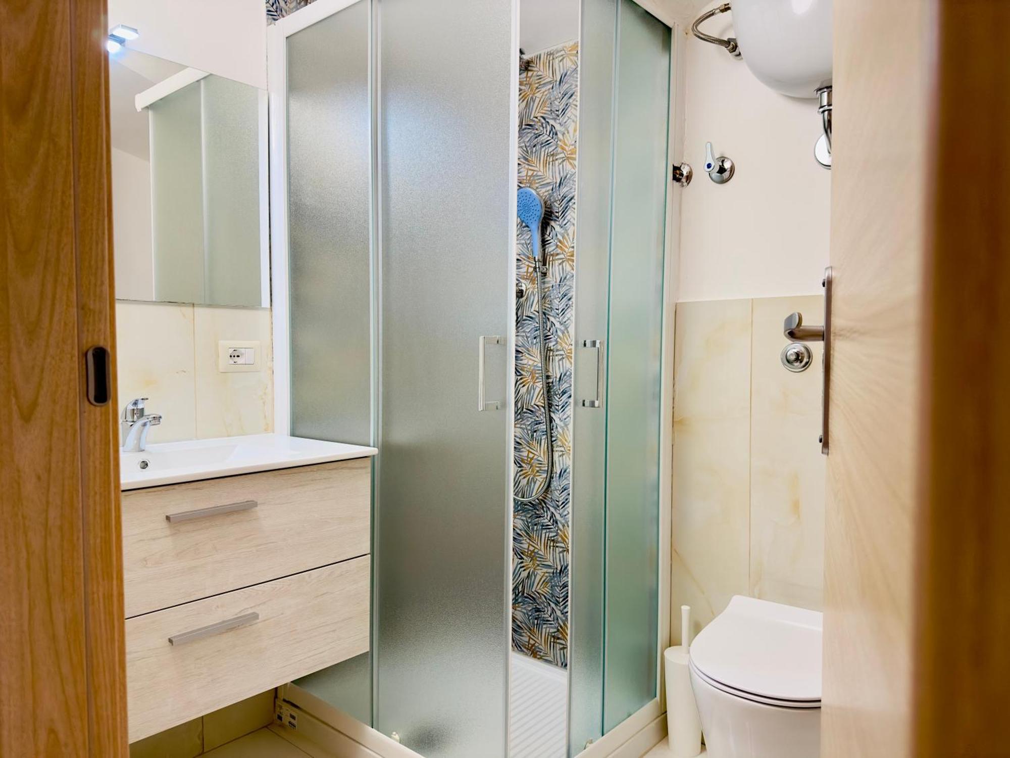 Unique Rooms In Centro Citta Bagno Privato E Climatizzatore Ragusa Exterior photo